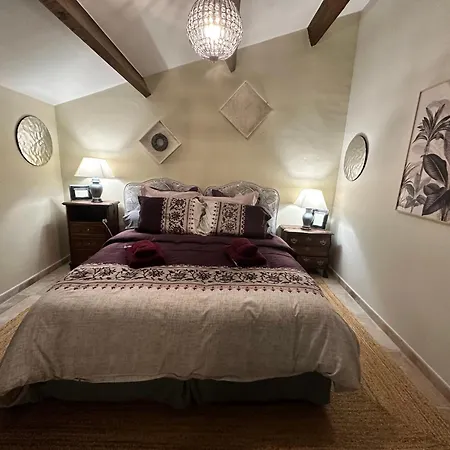 Apartamento 2ème étage 4 Personnes Dans Château Avec Piscine Collective *