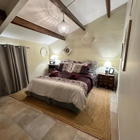 Apartamento 2ème étage 4 Personnes Dans Château Avec Piscine Collective *