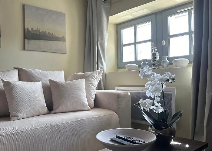 公寓 2eme Etage 4 Personnes Dans Chateau Avec Piscine Collective Lussan (Gard)