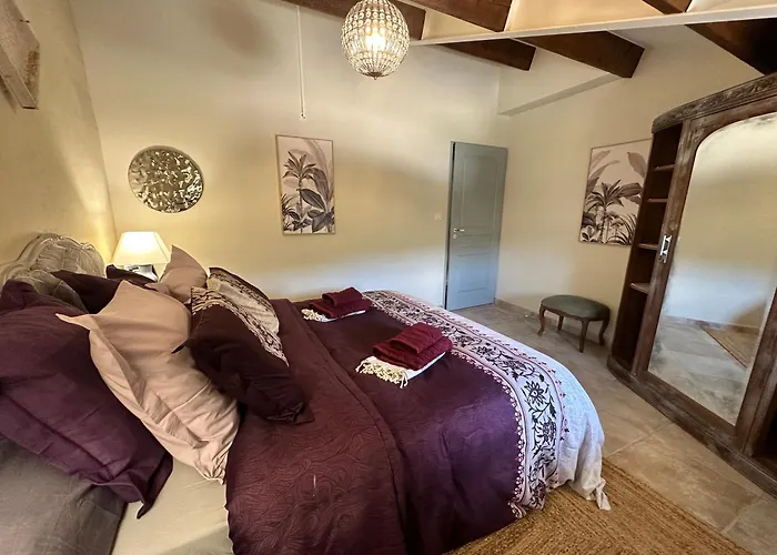 公寓 2eme Etage 4 Personnes Dans Chateau Avec Piscine Collective *
